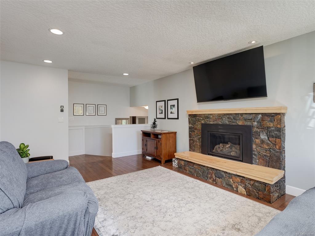 Fifth View of 2271 Alicia Pl, Colwood, BC, V9B 4S6