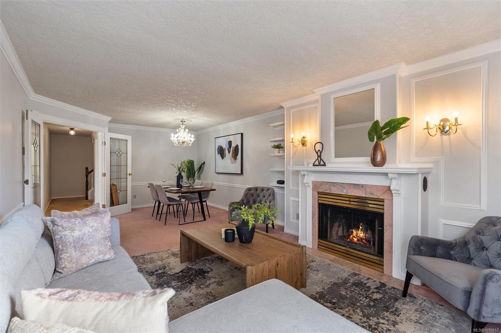 Fifth View of 1335 Rudlin St, Victoria, BC, V8V 3R9