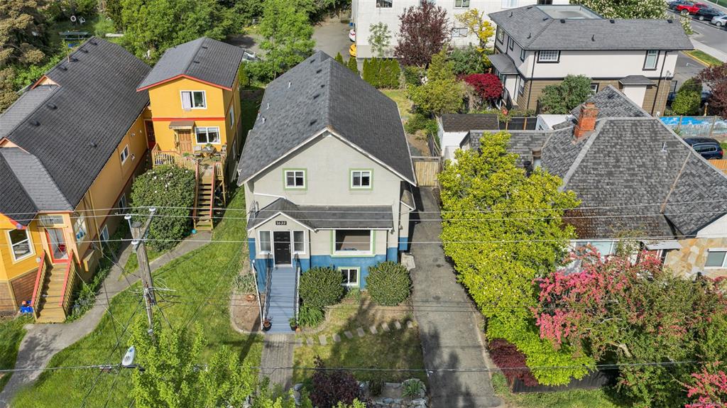 Fifth View of 1622 Camosun St, Victoria, BC, V8T 3E6