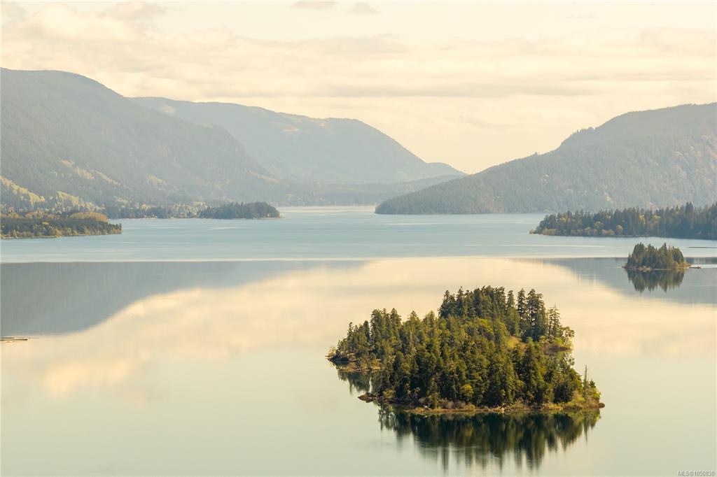 Fifth View of 9025 Gilgan St, Honeymoon Bay, BC, V0R 3E1