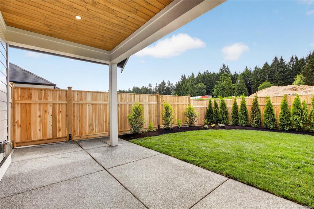 Fifth View of 1629 Crown Isle Blvd, Courtenay, BC, V9N 0K1