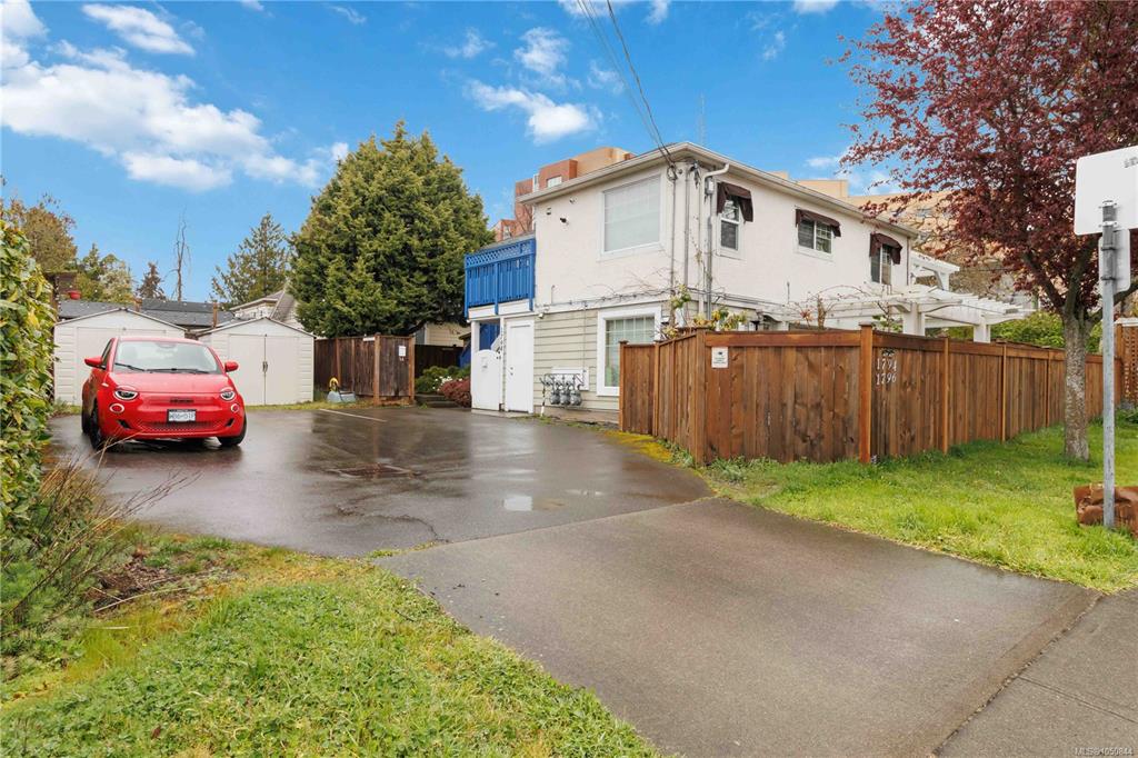 Third View of 1796 Denman St, Victoria, BC, V8R 1Y4