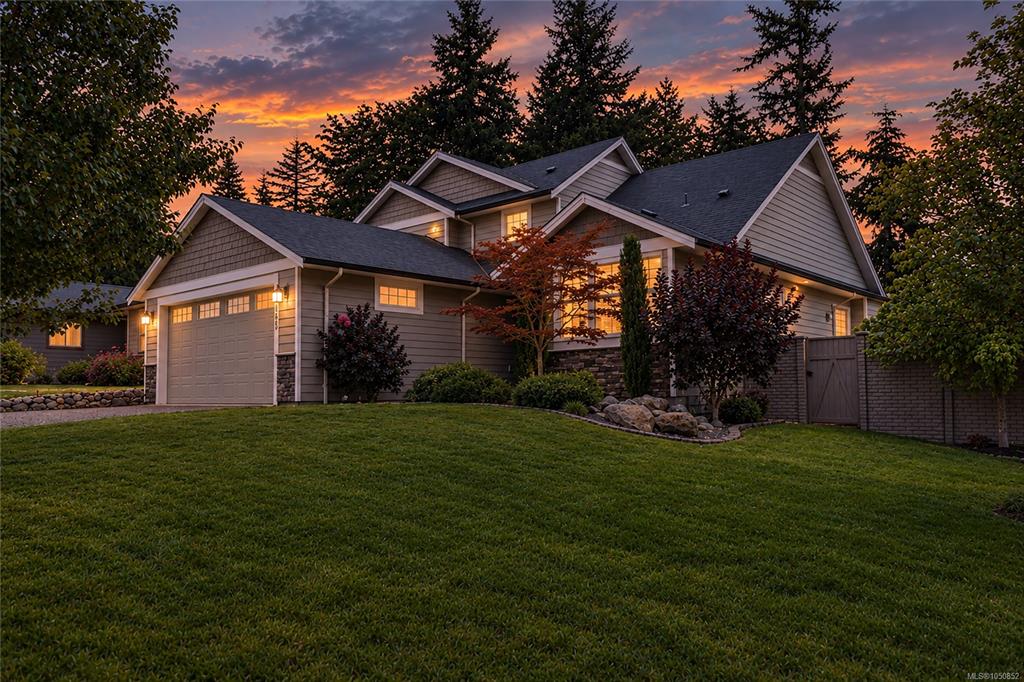 Second View of 2763 Fife Pl, Courtenay, BC, V9N 4A6