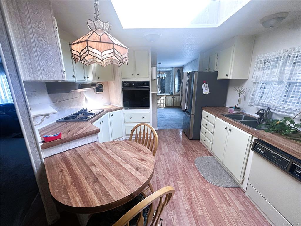 Third View of 3497 Gibbins Rd, Duncan, BC, V9L 6C9