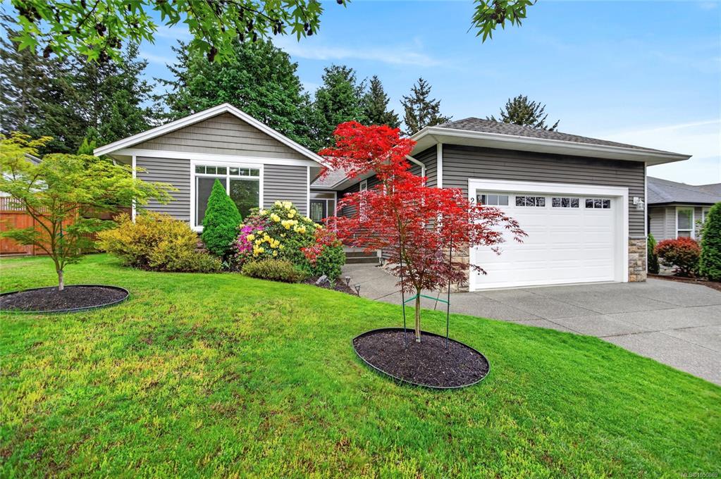 Second View of 2557 Hebrides Cres, Courtenay, BC, V9N 3Z7