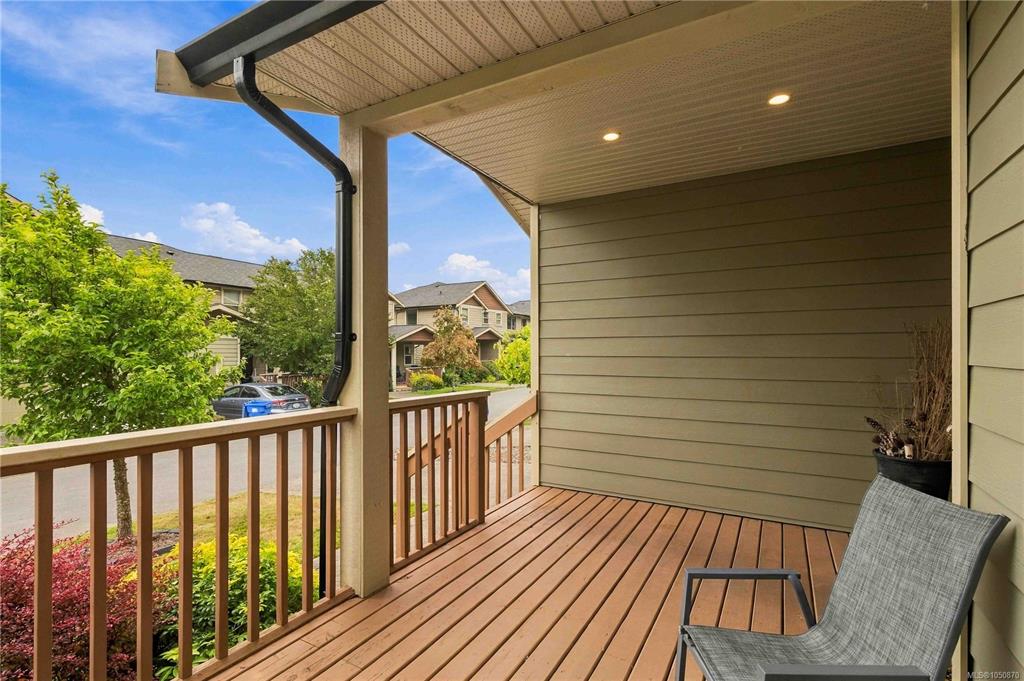 Fifth View of 2253 Townsend Rd, Townsend Walk, Sooke, BC, V9Z 1M1