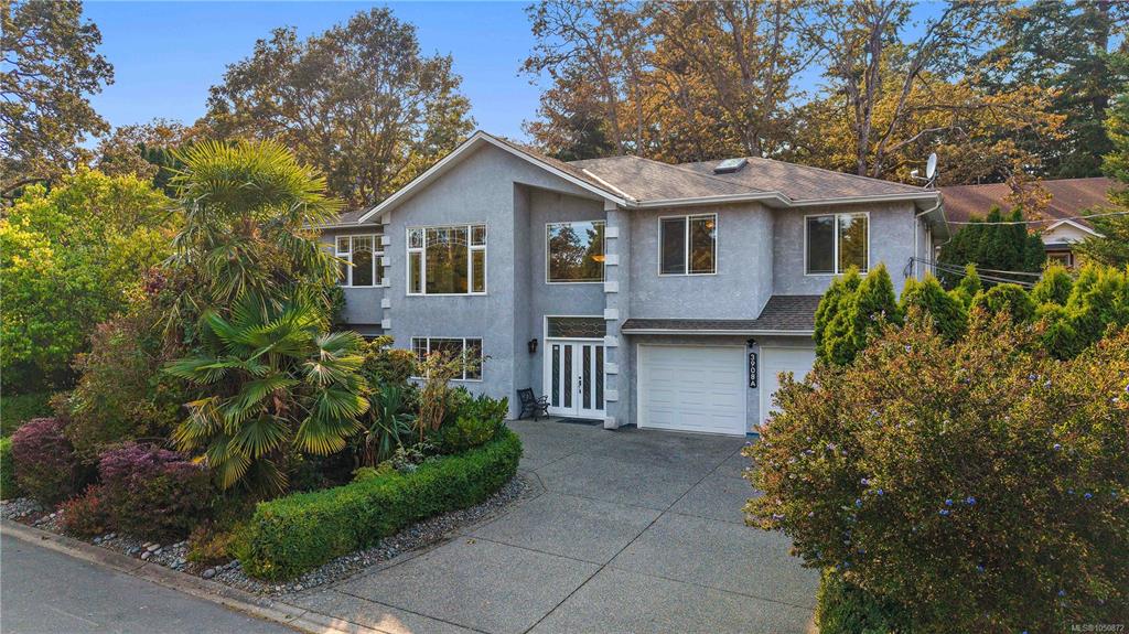 3908 A Ascot Dr, 1050872, BC,