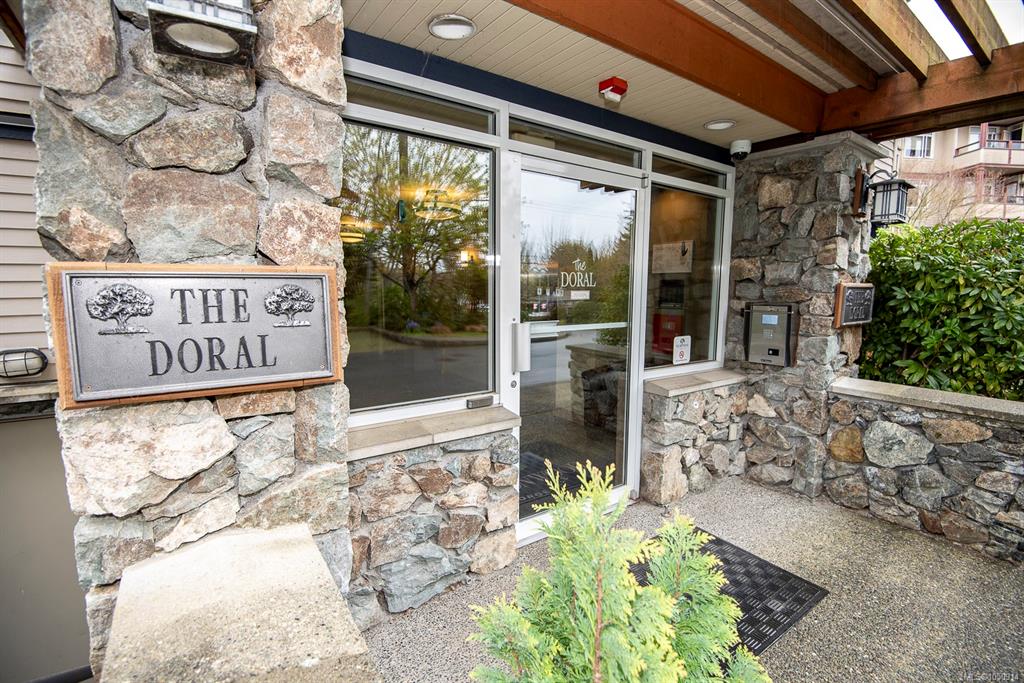 Third View of 1115 Craigflower Rd, The Ironwood, Esquimalt, BC, V9A 7R1