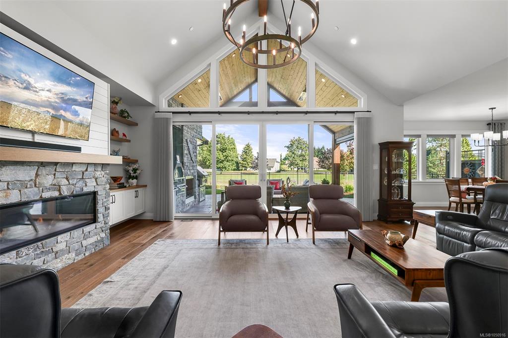 Fifth View of 3263 Winchester Ave, Courtenay, BC, V9N 0H6