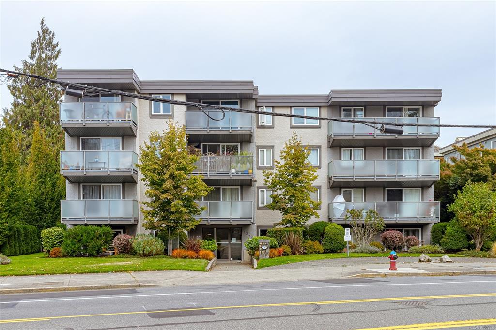 Third View of 1342 Hillside Ave, Victoria, BC, V8T 2B4