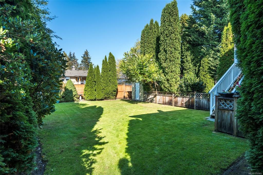 Third View of 2244 Malaview Ave, Sidney, BC, V8L 2E7