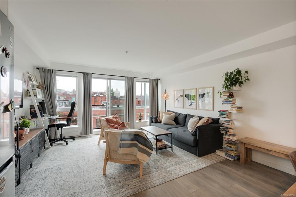 Third View of 528 Pandora Ave, The Union, Victoria, BC, V8W 0C6