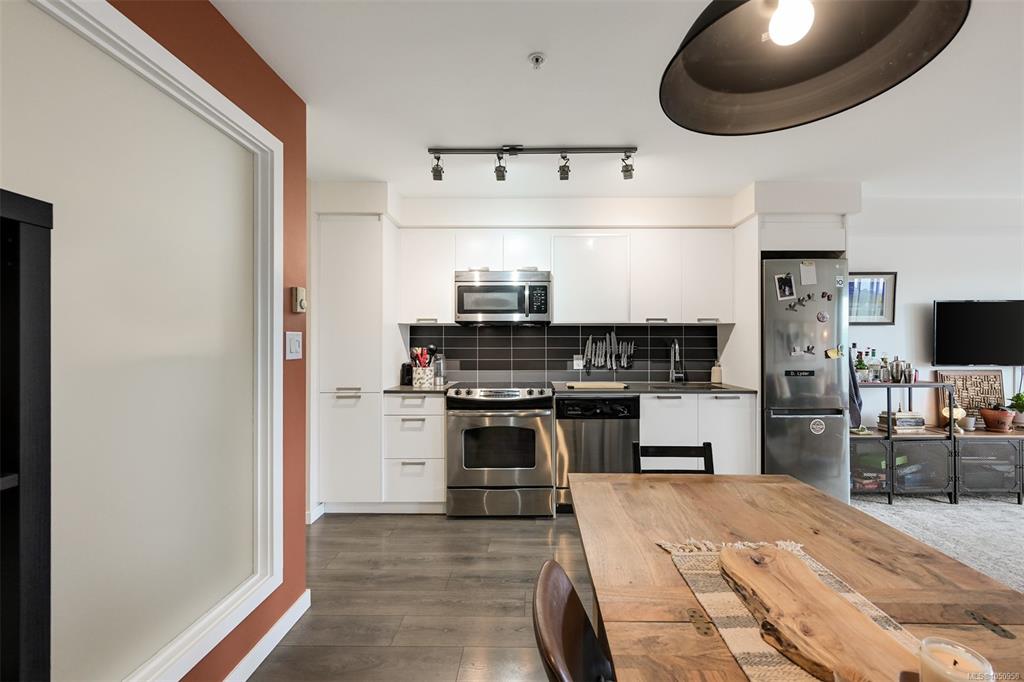 Fifth View of 528 Pandora Ave, The Union, Victoria, BC, V8W 0C6