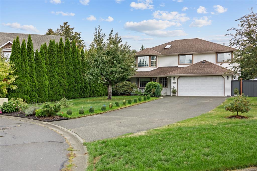 Third View of 1557 Flicker Pl, Courtenay, BC, V9N 8M6