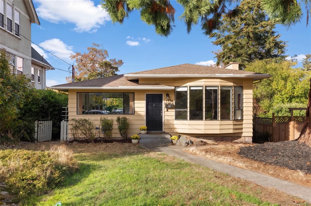 1556 Gladstone Ave, 1050962, BC,