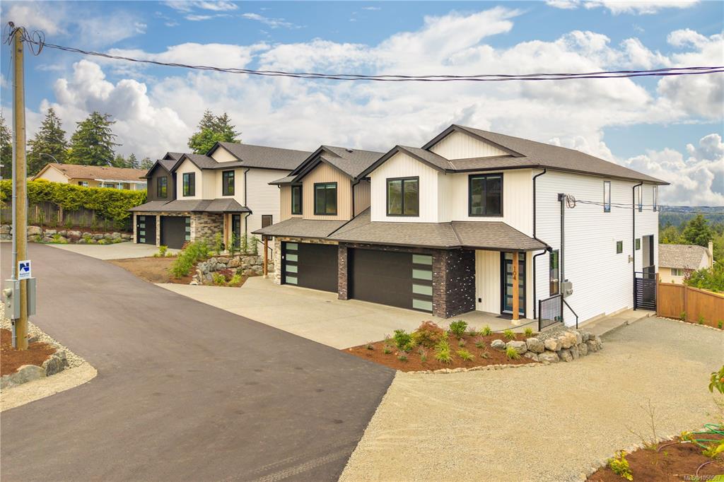 Second View of 2302 Arbot Rd, Nanaimo, BC, V9R 6S8