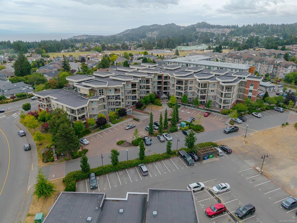 6310 Mcrobb Ave, 1050968, BC,