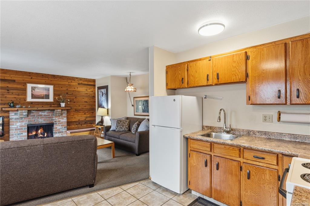 Fifth View of 1051 Resort Dr, Beach Acres Resort, Parksville, BC, V9P 2E4