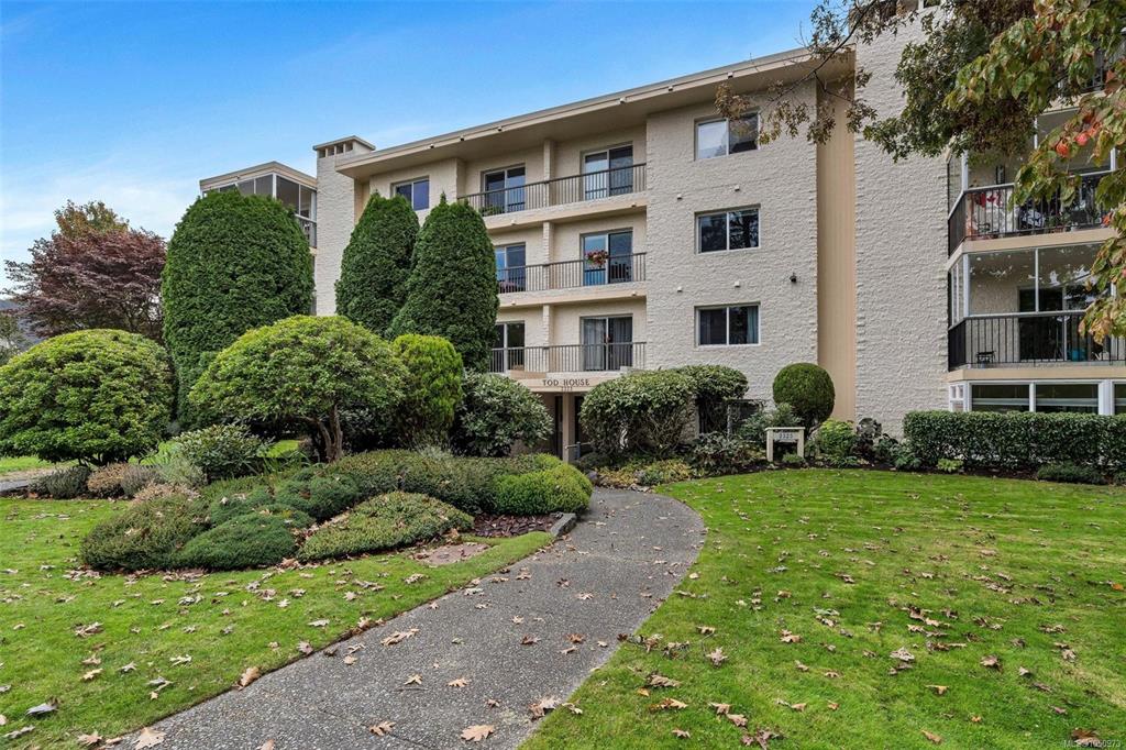 2323 Hamiota St, 1050973, BC,