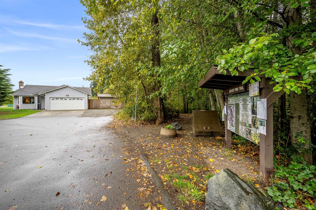 Fourth View of 610 Mcphedran Rd S, Campbell River, BC, V9W 7M7