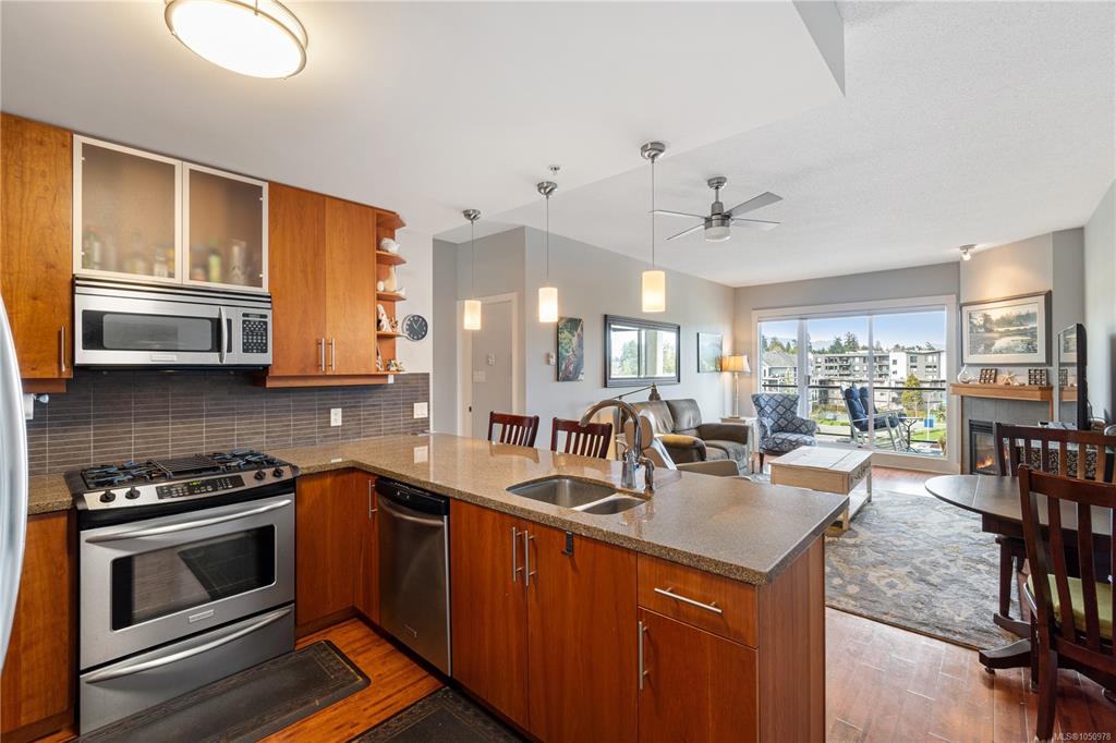 194 Beachside Dr, 1050978, BC,