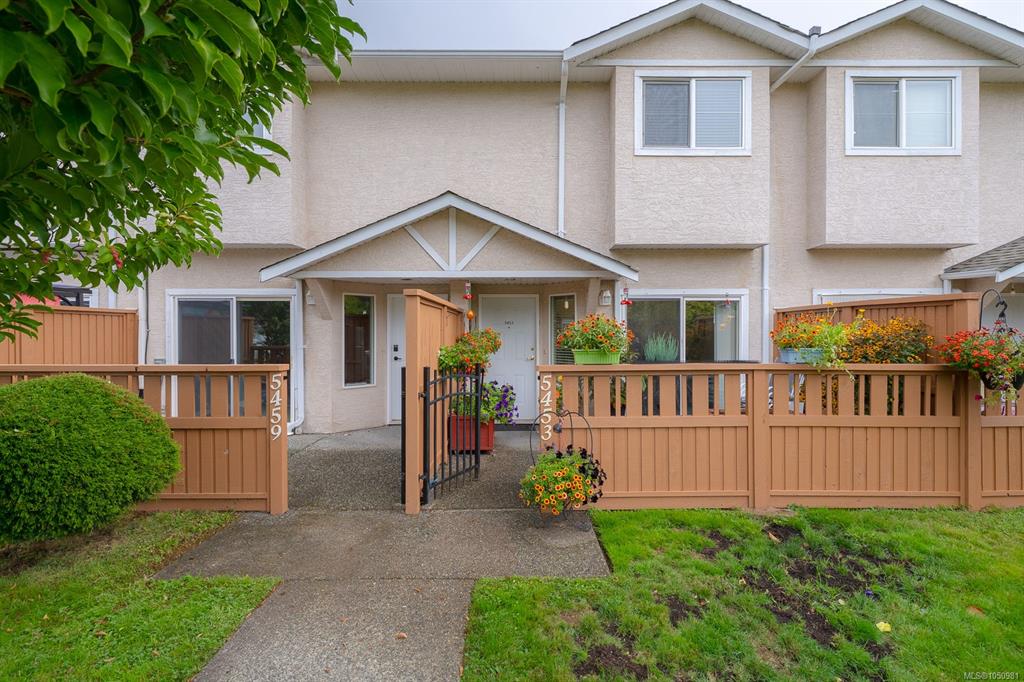 Second View of 5453 Woodland Cres W, Port Alberni, BC, V9Y 8H1