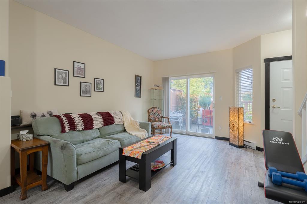 Fourth View of 5453 Woodland Cres W, Port Alberni, BC, V9Y 8H1