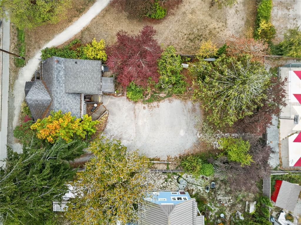 Fifth View of 129 Hereford Ave, Salt Spring, BC, V8K 2V9