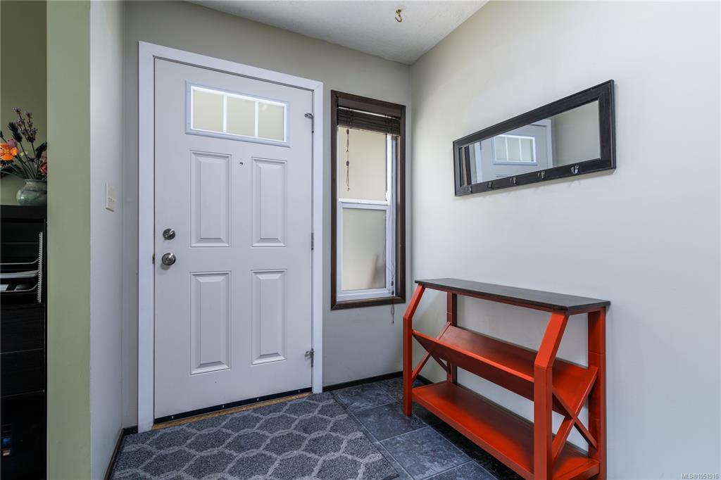 Fourth View of 520 Elizabeth Ann Dr, Colwood, BC, V9C 3N1