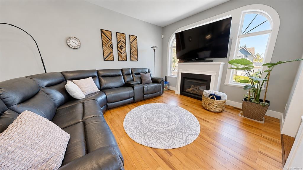 Fifth View of 3111 Manor Dr, Stonehaven Estates, Duncan, BC, V9L 0A2