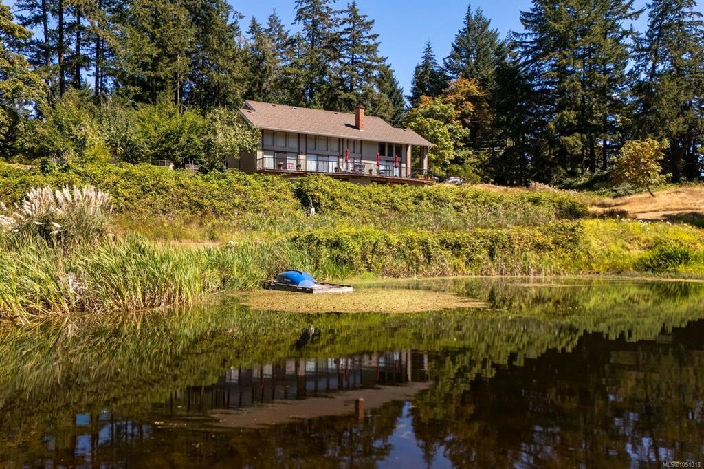 5320 Old West Saanich Rd, 1051018, BC,