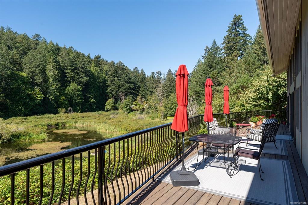 Fourth View of 5320 Old West Saanich Rd, Saanich, BC, V9E 2A9