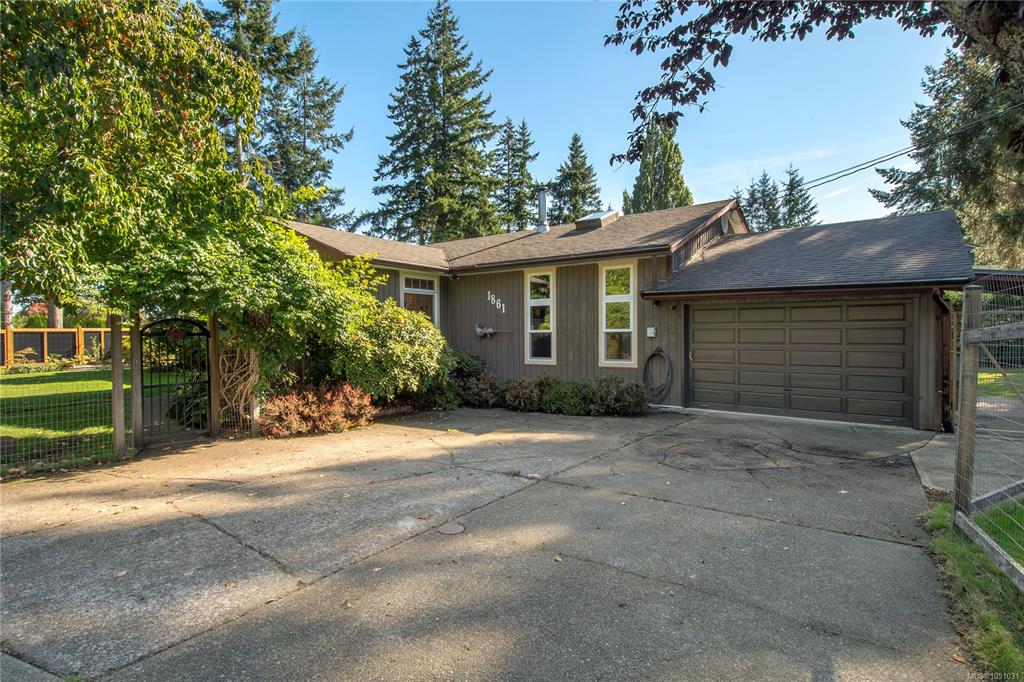 Third View of 1861 Carlyle Cres, Campbell River, BC, V9W 1L2