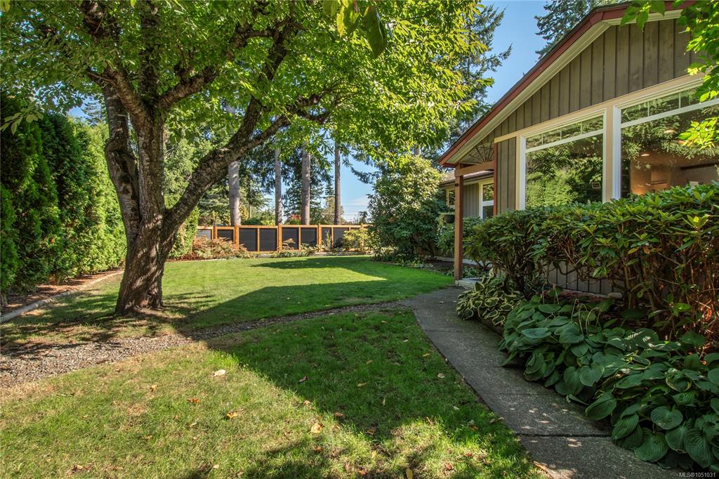Fourth View of 1861 Carlyle Cres, Campbell River, BC, V9W 1L2