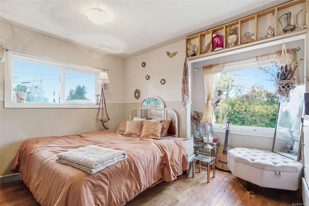 Fifth View of 619 Pine St, Nanaimo, BC, V9R 2C7