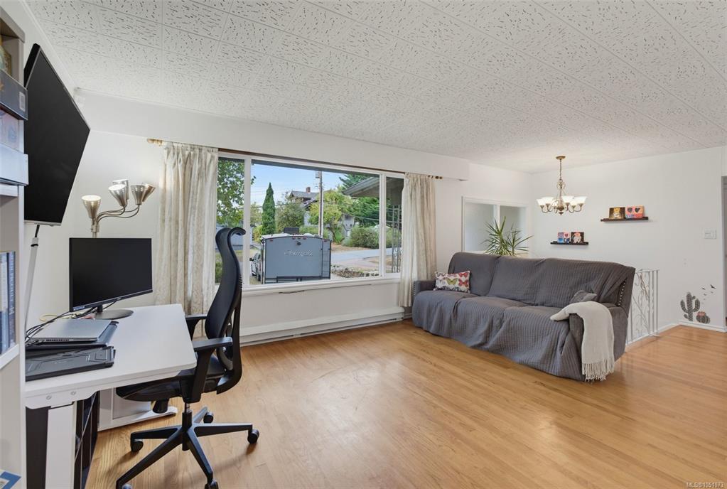 Third View of 14 Eaton Ave, View Royal, BC, V8Z 5E1