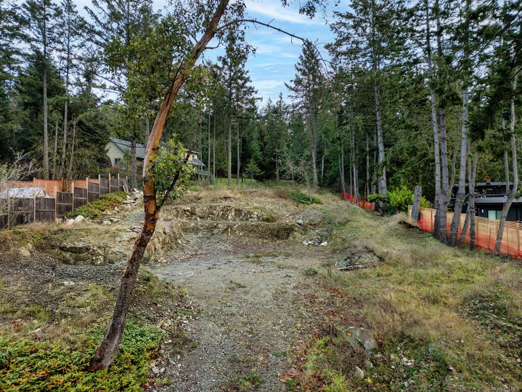 Fourth View of 1850 Swartz Bay Rd, North Saanich, BC, V8L 5R2