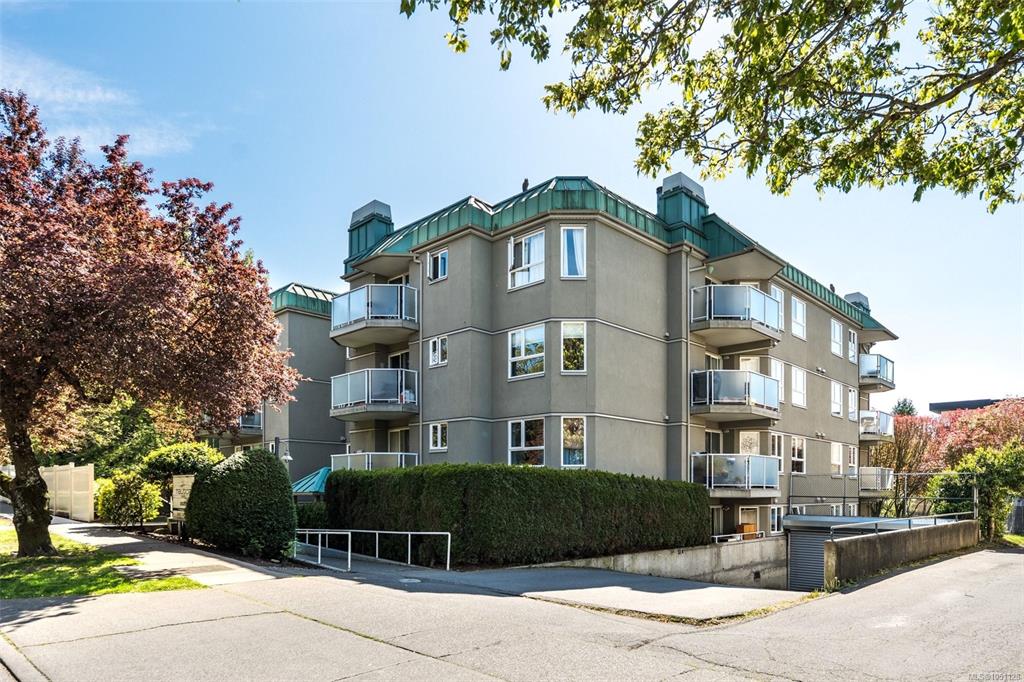 Third View of 2520 Wark St, Victoria, BC, V8T 5G6