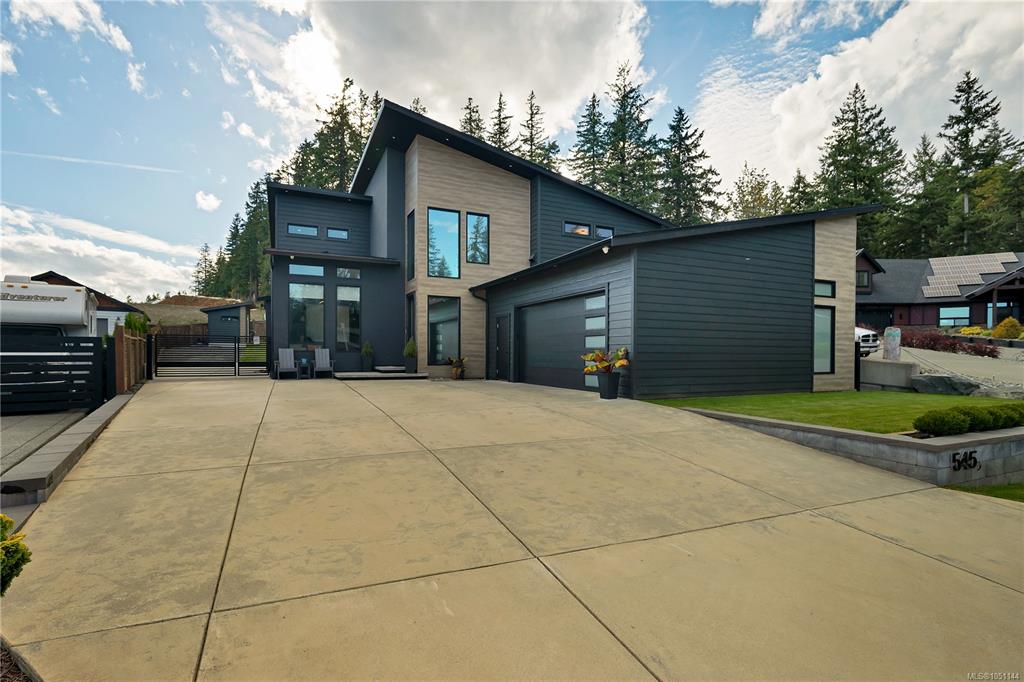 Second View of 545 Nebraska Pl, Campbell River, BC, V9H 0E3