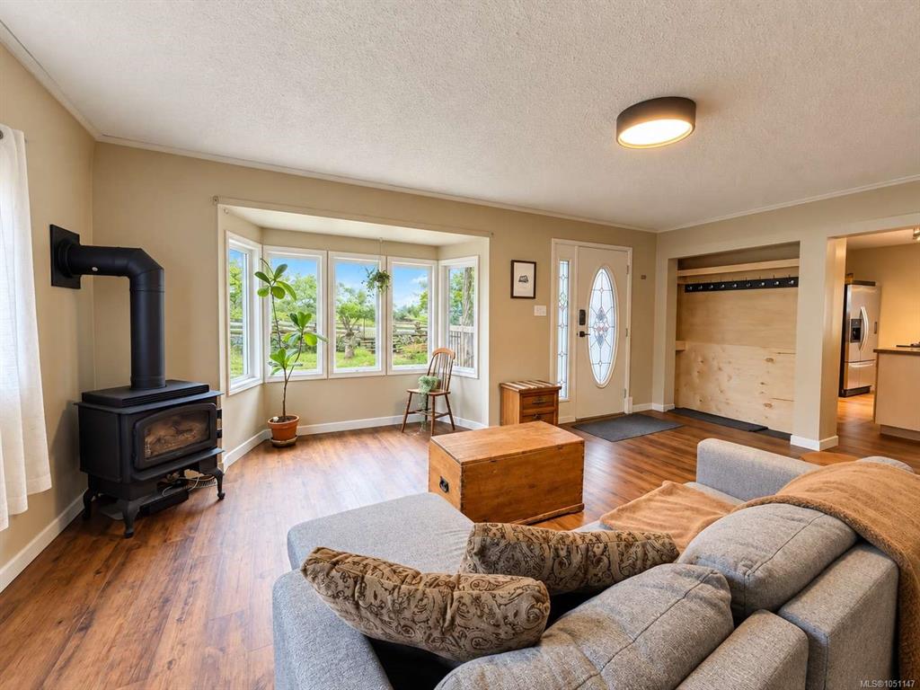 Fifth View of 6008 Grandview Rd, Port Alberni, BC, V9Y 8W1