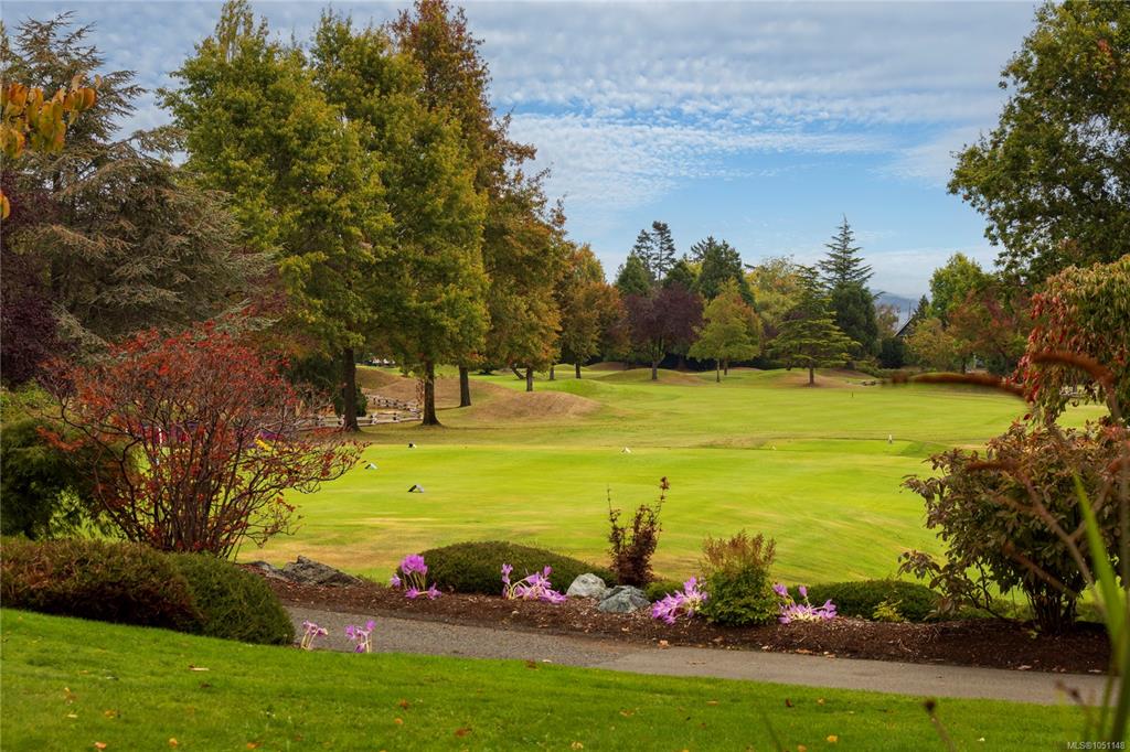 Second View of 5329 Cordova Bay Rd, Mattick's Green, Saanich, BC, V8Y 2L3