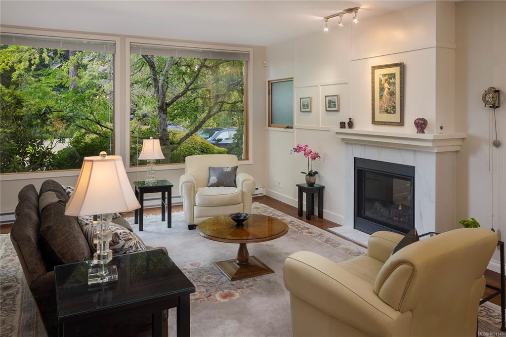 Fifth View of 5329 Cordova Bay Rd, Mattick's Green, Saanich, BC, V8Y 2L3