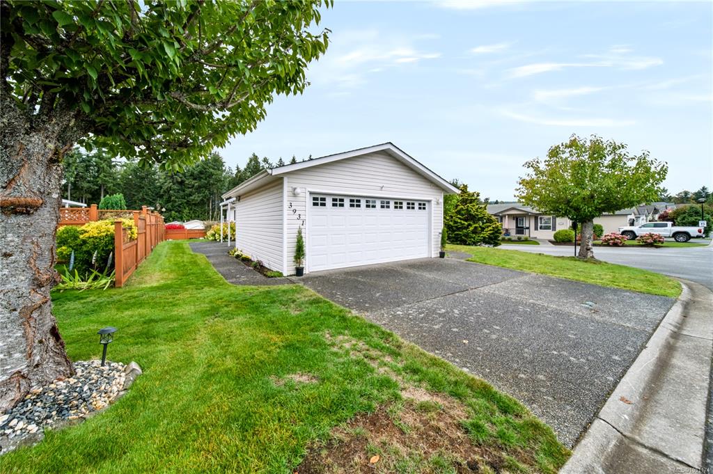 Third View of 3931 Excalibur St, Nanaimo, BC, V9T 6B9