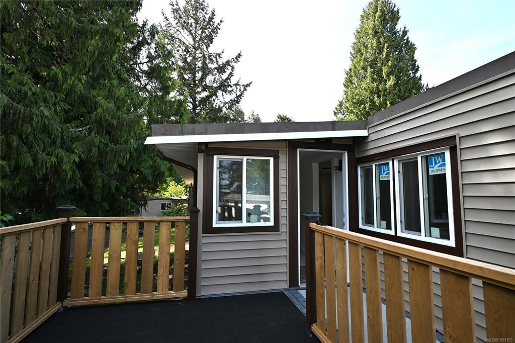 Third View of 1000 Chase River Rd, Nanaimo, BC, V9R 6L9
