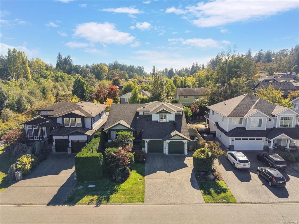 Fifth View of 4122 Hatfield Rd, Saanich, BC, V8Z 7H4