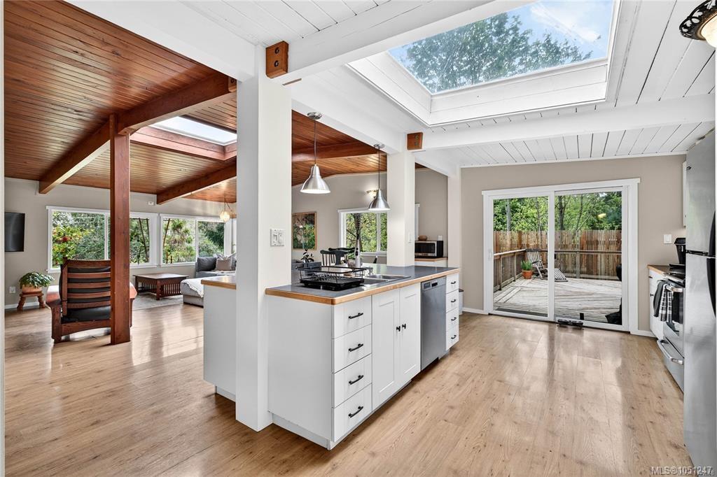 Third View of 1465 North End Rd, Salt Spring, BC, V8K 1M5