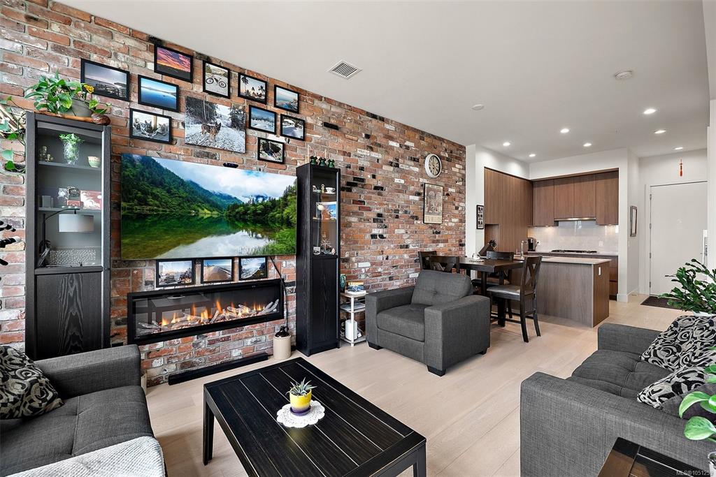Fifth View of 1216 Carlisle Ave, Esquimalt, BC, V0A 0H5