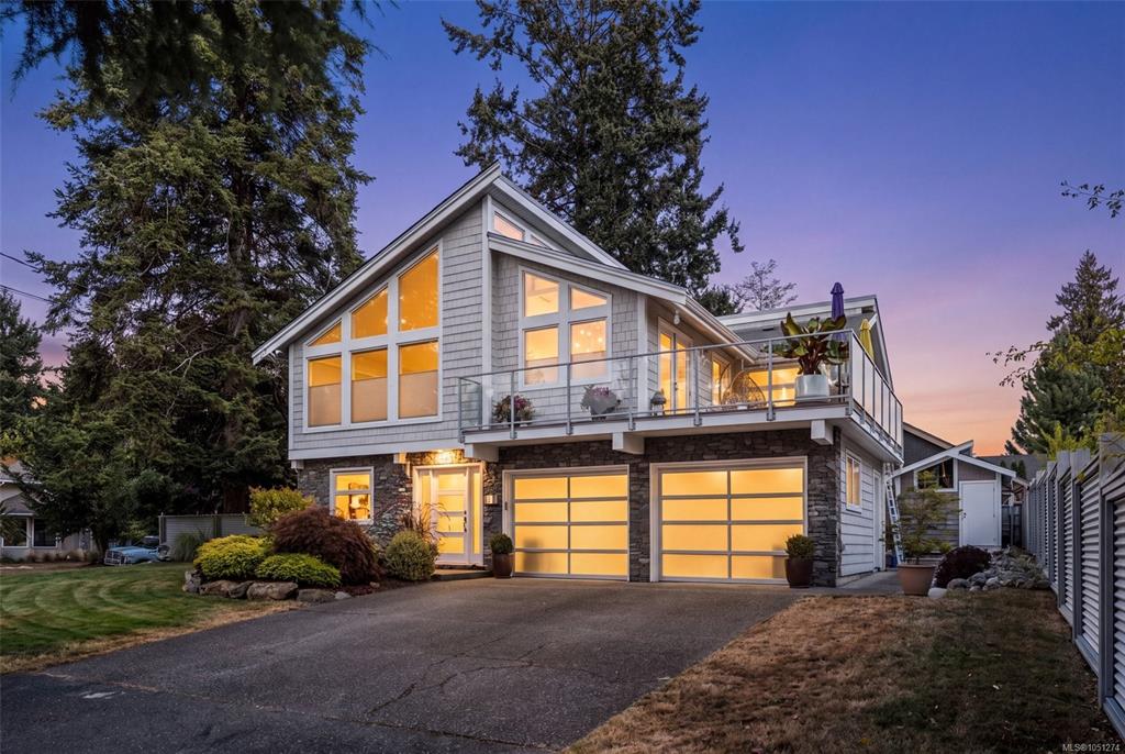 Third View of 6481 Rodolph Rd, Central Saanich, BC, V8Z 5W3