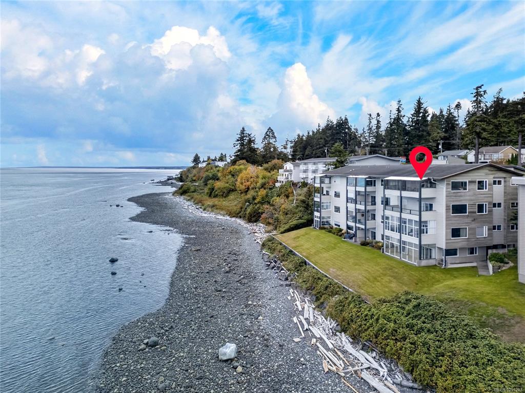 Fourth View of 523 Island Hwy, EAGLE VIEW, Campbell River, BC, V9W 2B9