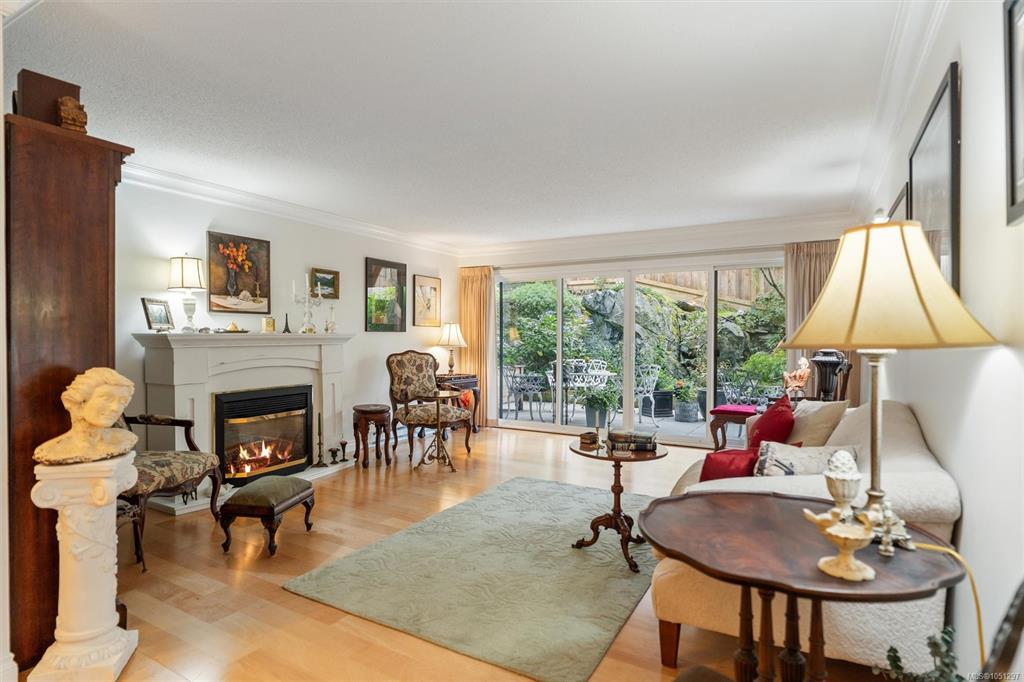 280 Douglas St, 1051297, BC,